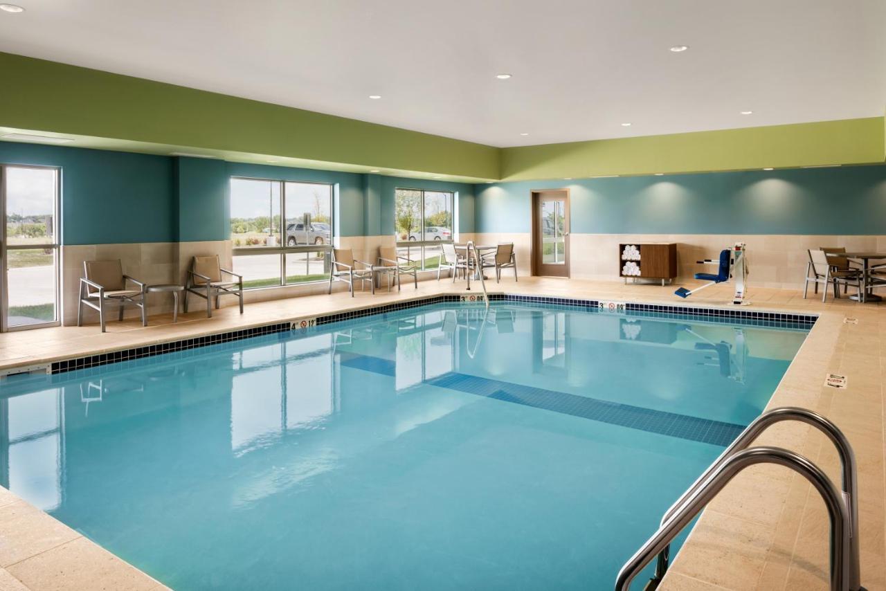 Holiday Inn Express & Suites - West Des Moines - Jordan Creek By Ihg מראה חיצוני תמונה